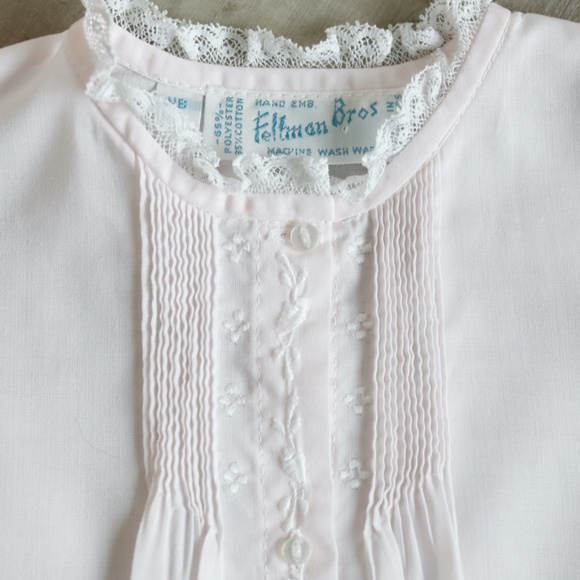 Feltman Brothers Pink Embroidered Folded Daygown Newborn NWT Lace Pin Tucks - Picture 3 of 5